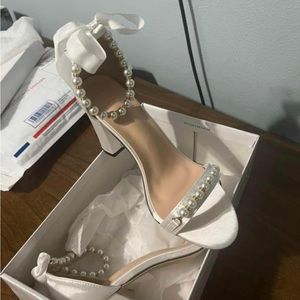 Bridal Pearl Heels